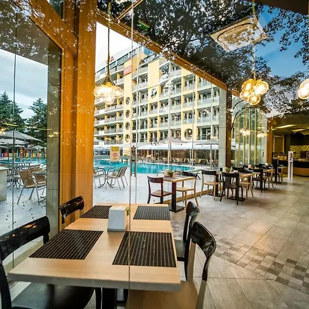 Hvd Viva Club Ultra - Private & Free Parking Златни пясъци