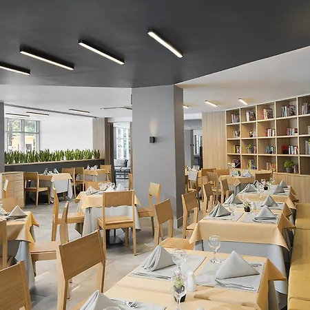 Hvd Viva Club Ultra - Private & Free Parking Хотел