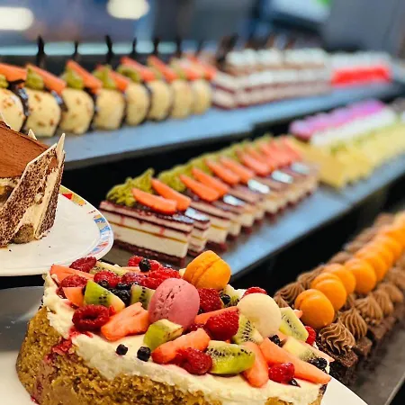 Отель Hvd Viva Club Ultra - Private & Free Parking Золотые Пески