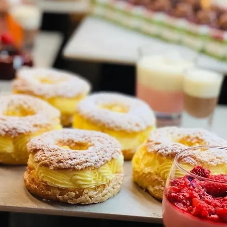 Hvd Viva Club Ultra - Private & Free Parking Отель