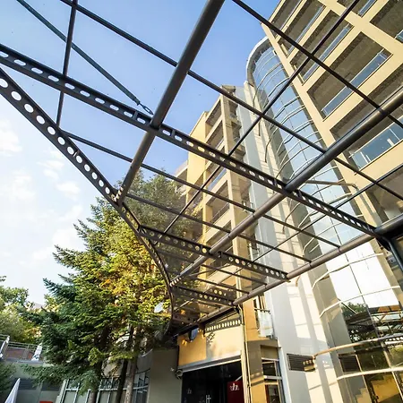 Hvd Viva Club Ultra - Private & Free Parking Отель 4*