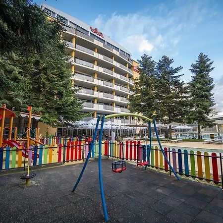 Хотел Hvd Viva Club Ultra - Private & Free Parking