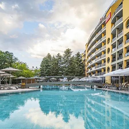 Hvd Viva Club Ultra - Private & Free Parking 4* Златни пясъци