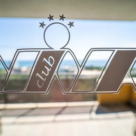 Hvd Viva Club Ultra - Private & Free Parking 4* Золотые Пески