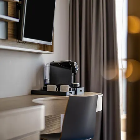 Готель Hvd Viva Club Ultra - Private & Free Parking